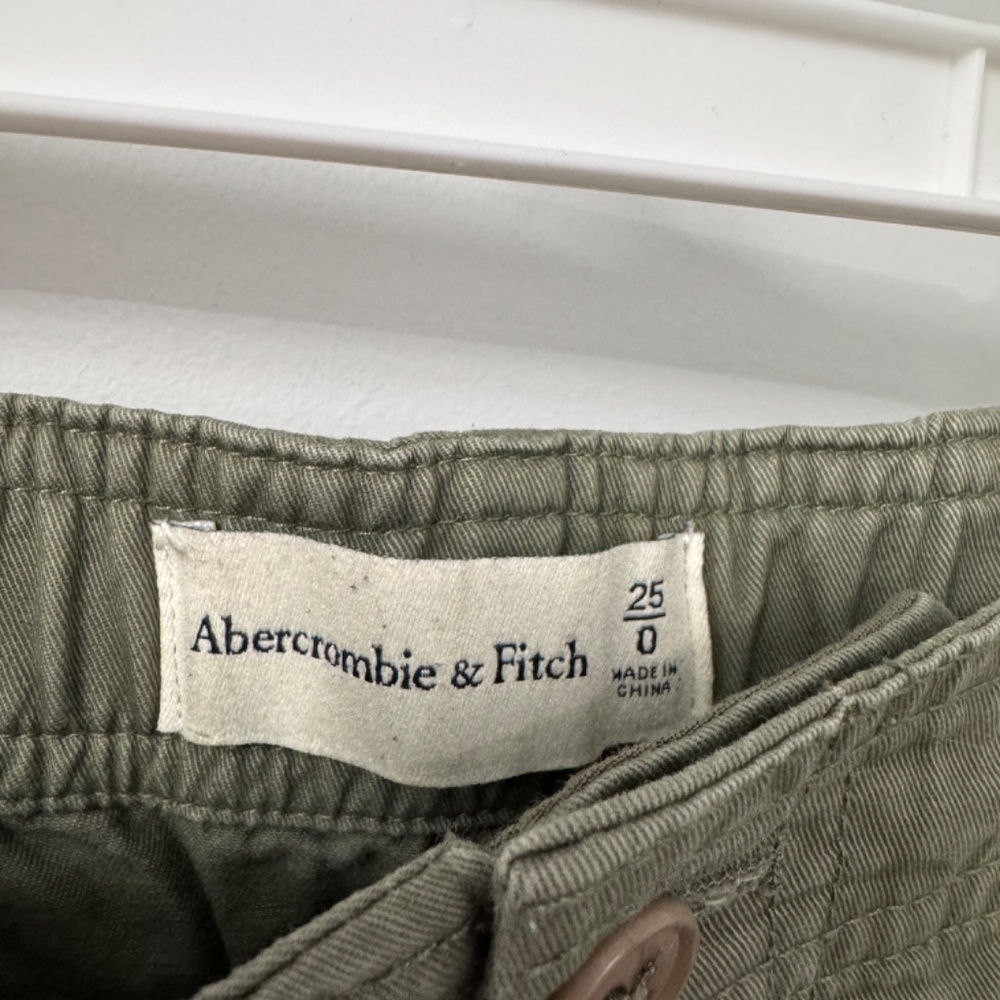 Abercrombie High Rise Cargo Pants Olive Green Khaki 25/0 - Picture 4 of 8